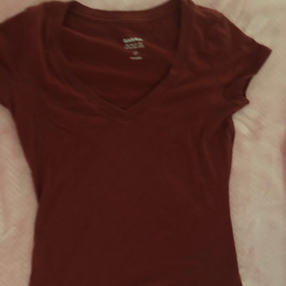 V-neck tee shirt